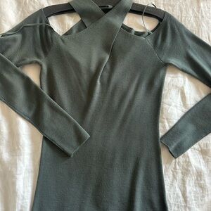 Theory Women's Green Long Sleeve Cashmere Top